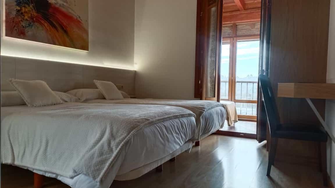 Casa Brues Pensionat Boborás Exteriör bild